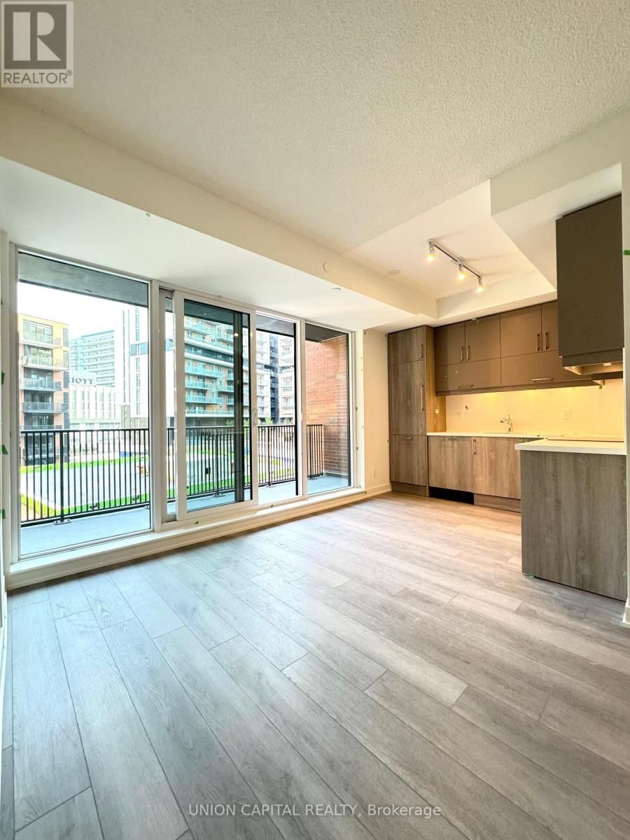 507 - 38 SIMCOE PROMENADE Image 1