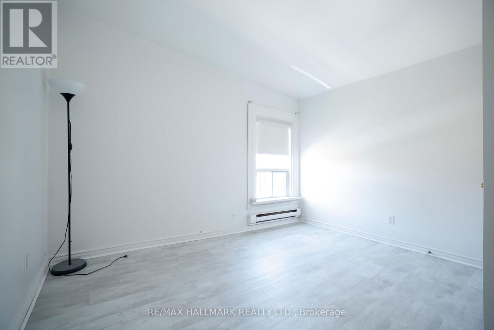 3 - 37 HOLLAND STREET WEST Image 3