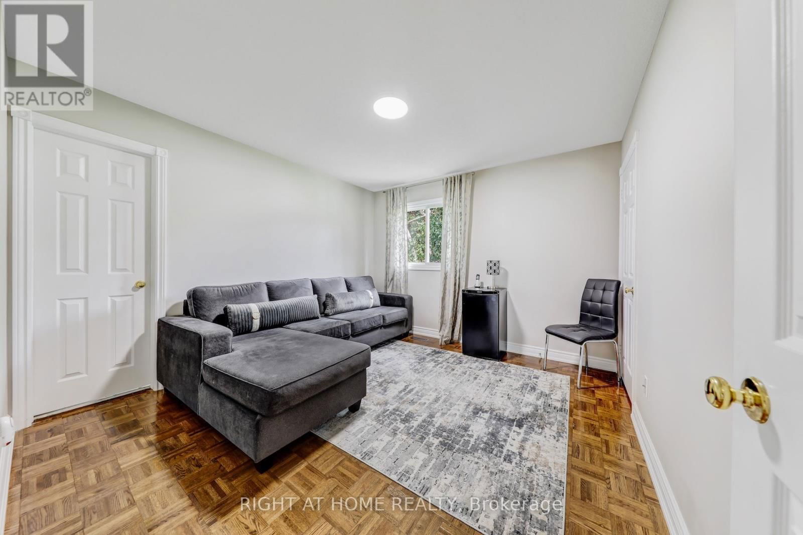 20 WOBURN DRIVE Image 31