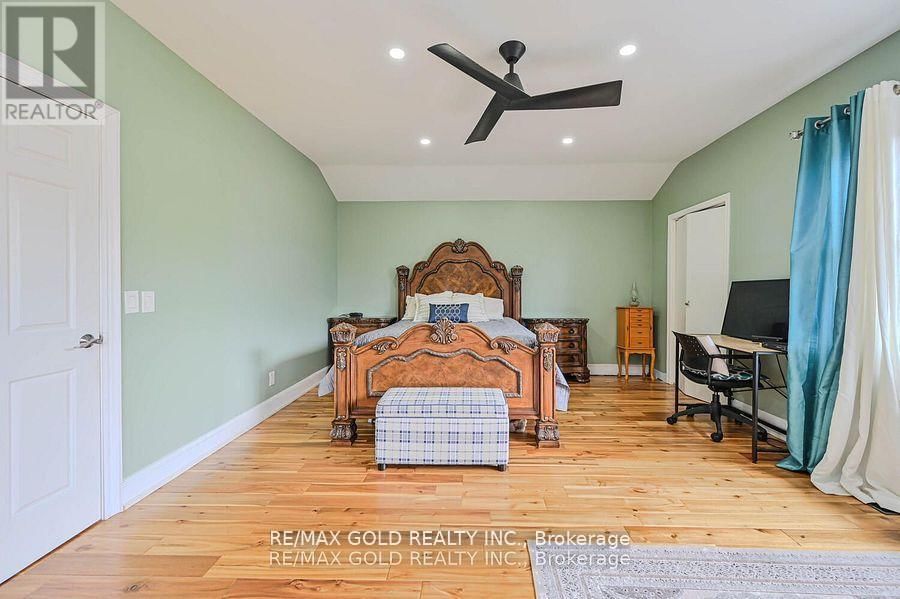 8726 HIGHWAY 9 Image 25