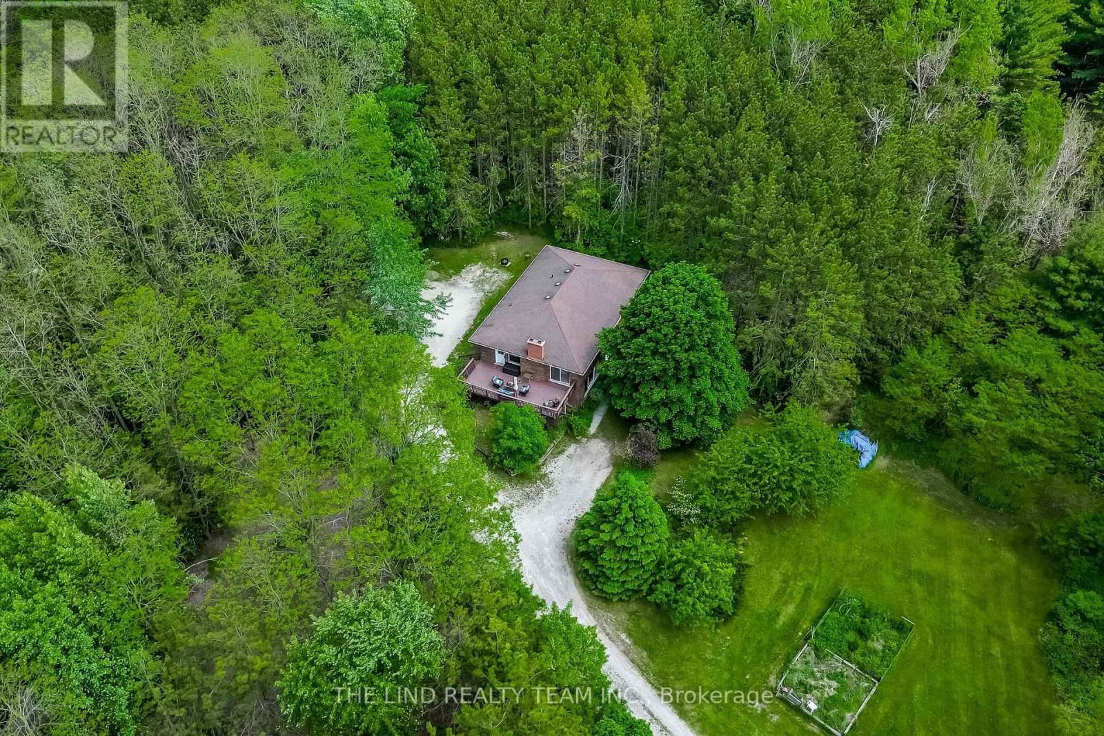 5205 10TH SIDEROAD Image 34