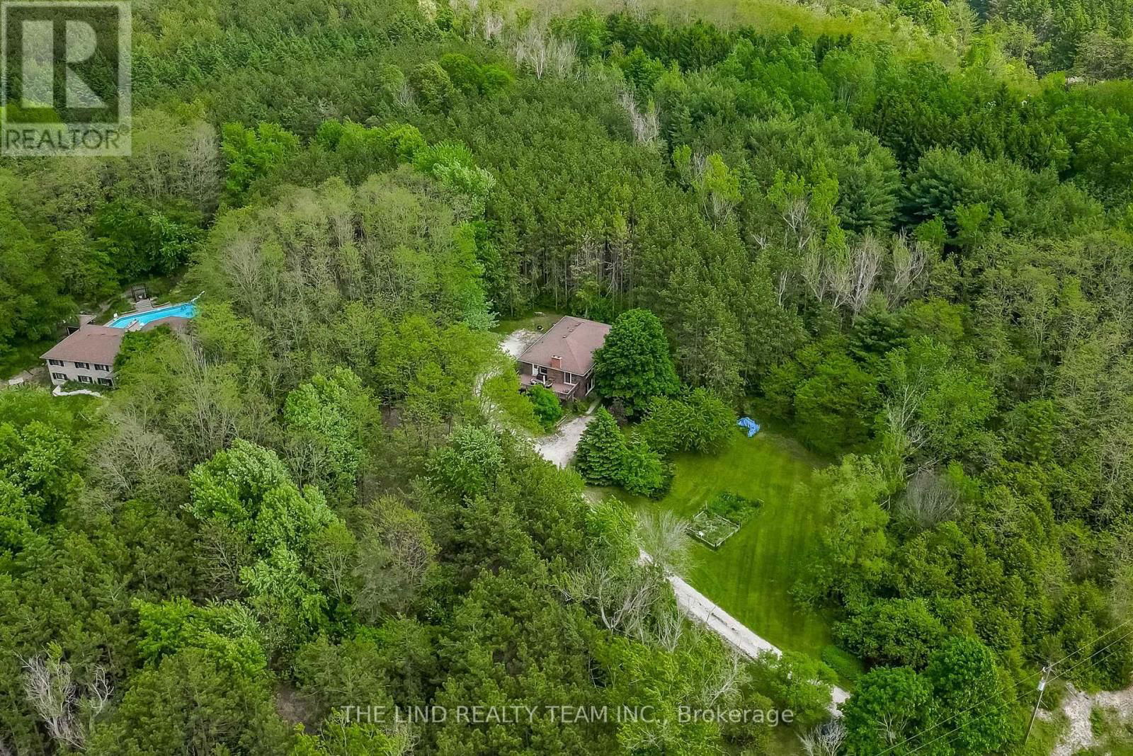 5205 10TH SIDEROAD Image 35