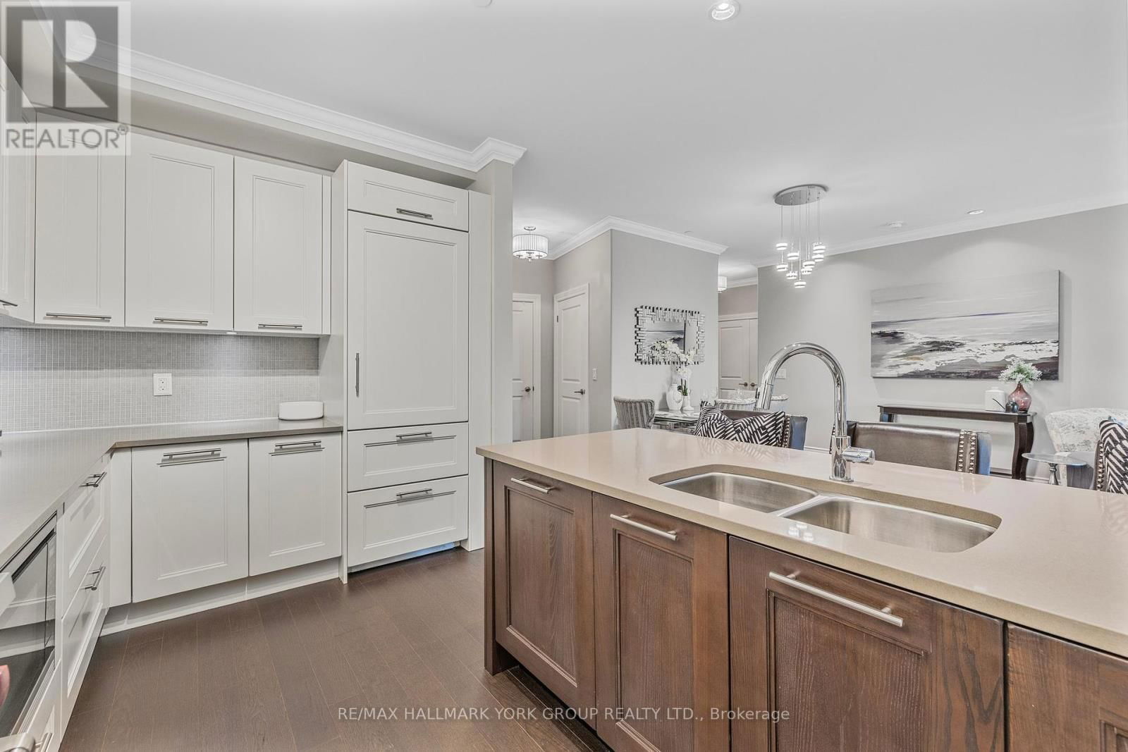 209 - 10360 ISLINGTON AVENUE Image 10