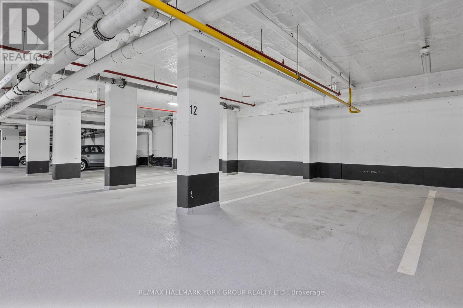 209 - 10360 ISLINGTON AVENUE Image 38