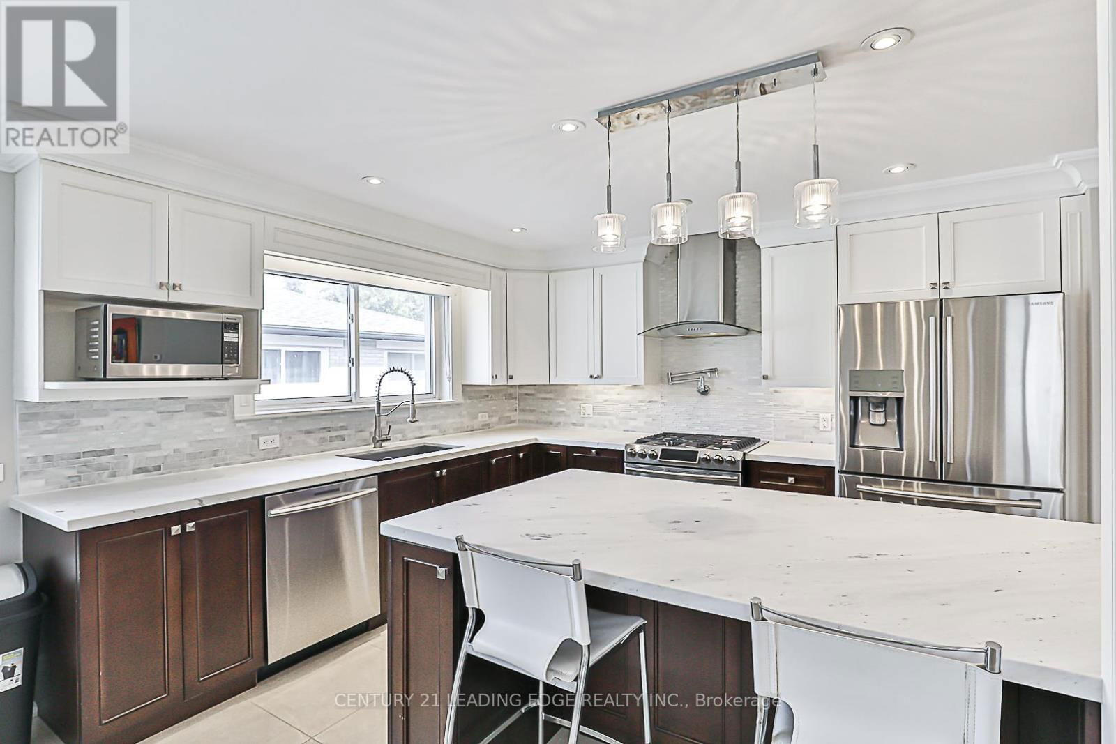 13 RICHARDSON DRIVE Image 10