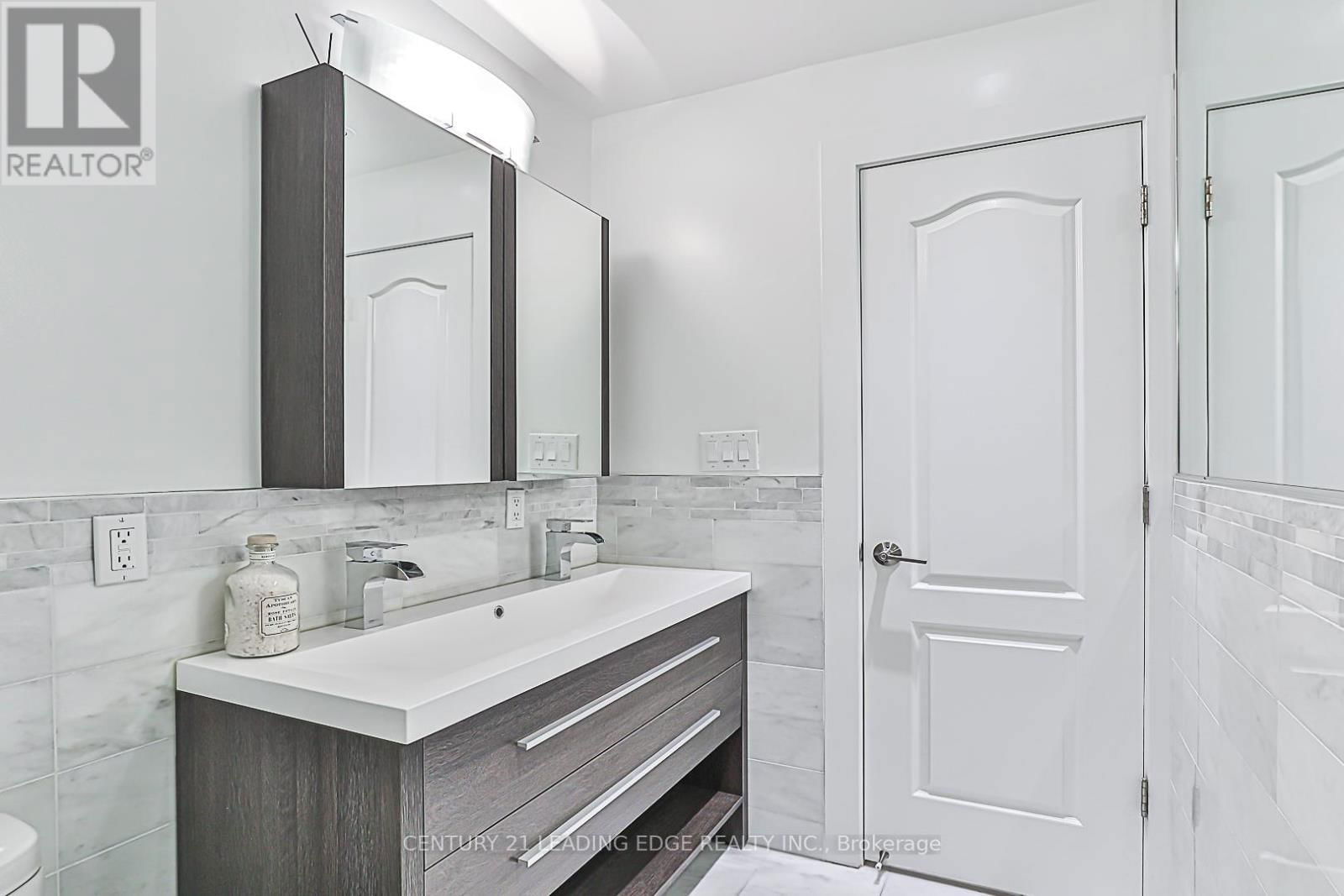 13 RICHARDSON DRIVE Image 21