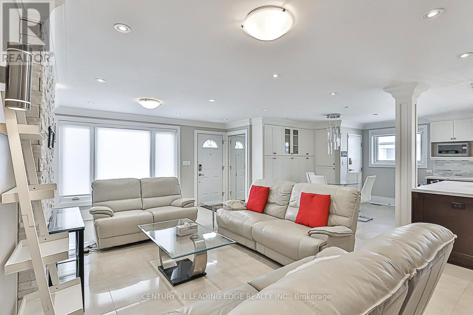 13 RICHARDSON DRIVE Image 6