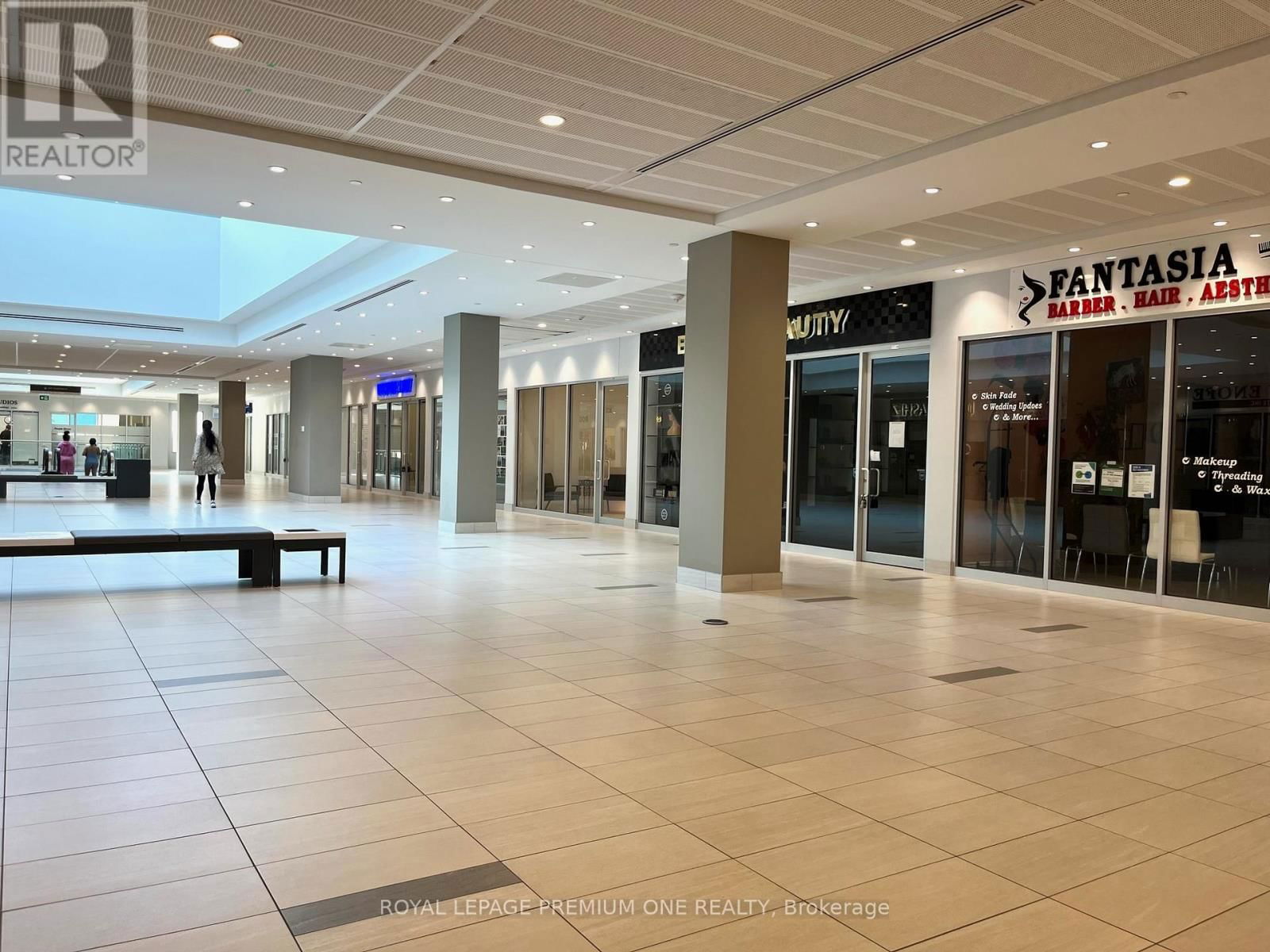 #226 - 7777 WESTON ROAD Image 8
