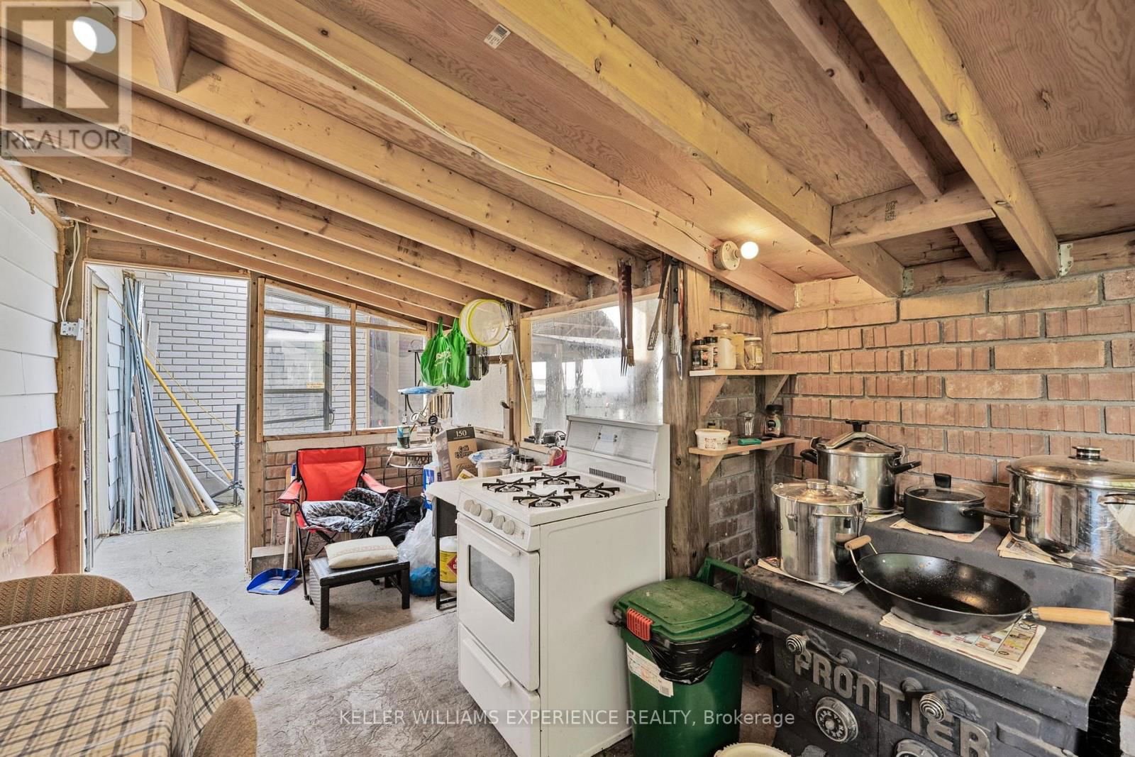 7106 COUNTY ROAD 56 Image 17