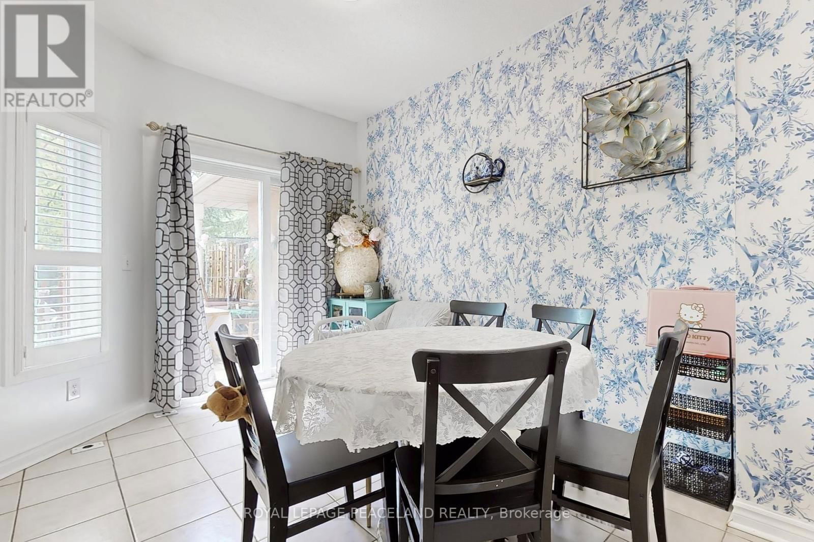 3 - 15 ST MORITZ WAY Image 11