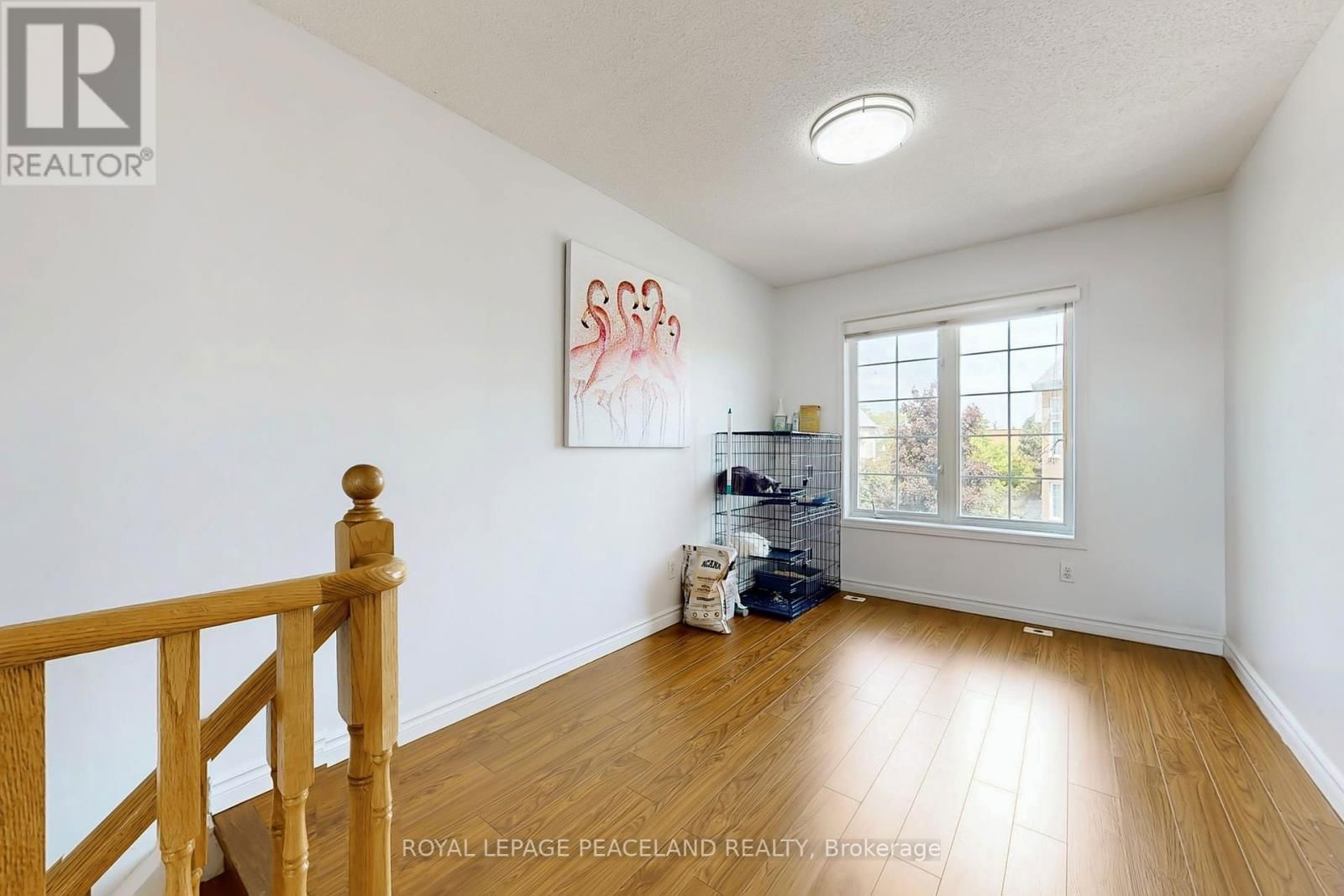 3 - 15 ST MORITZ WAY Image 18