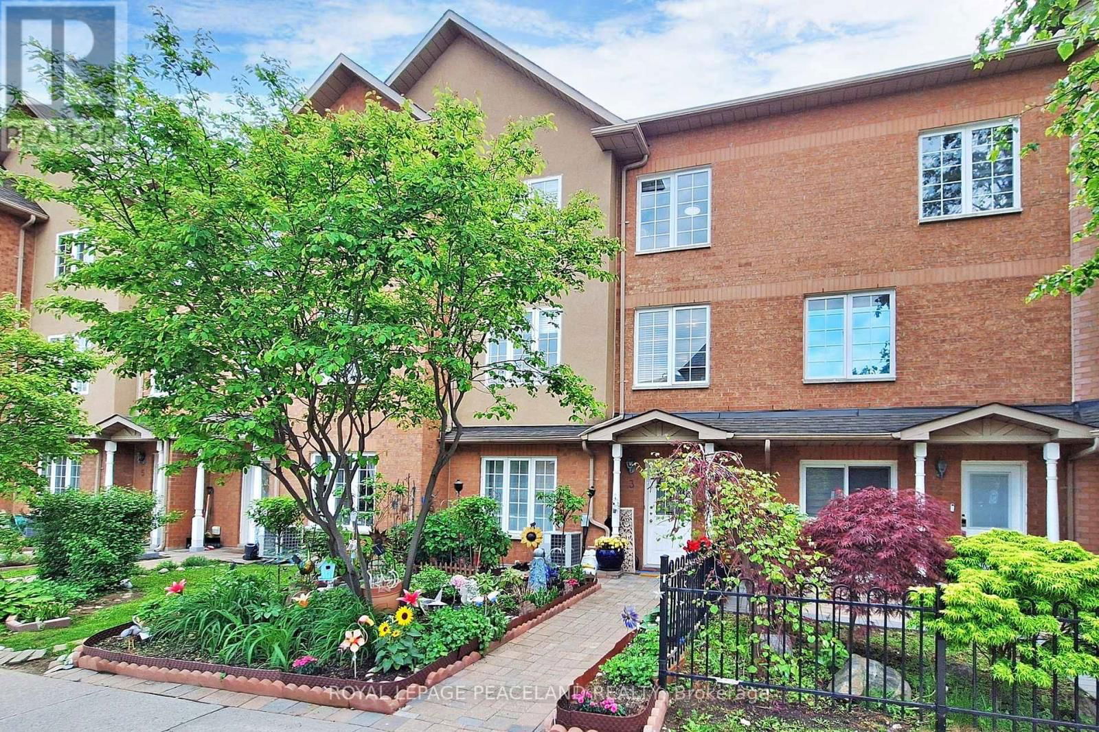3 - 15 ST MORITZ WAY Image 3