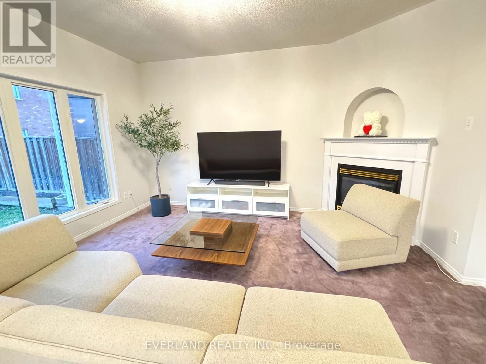 25 SAFFRON STREET Image 2