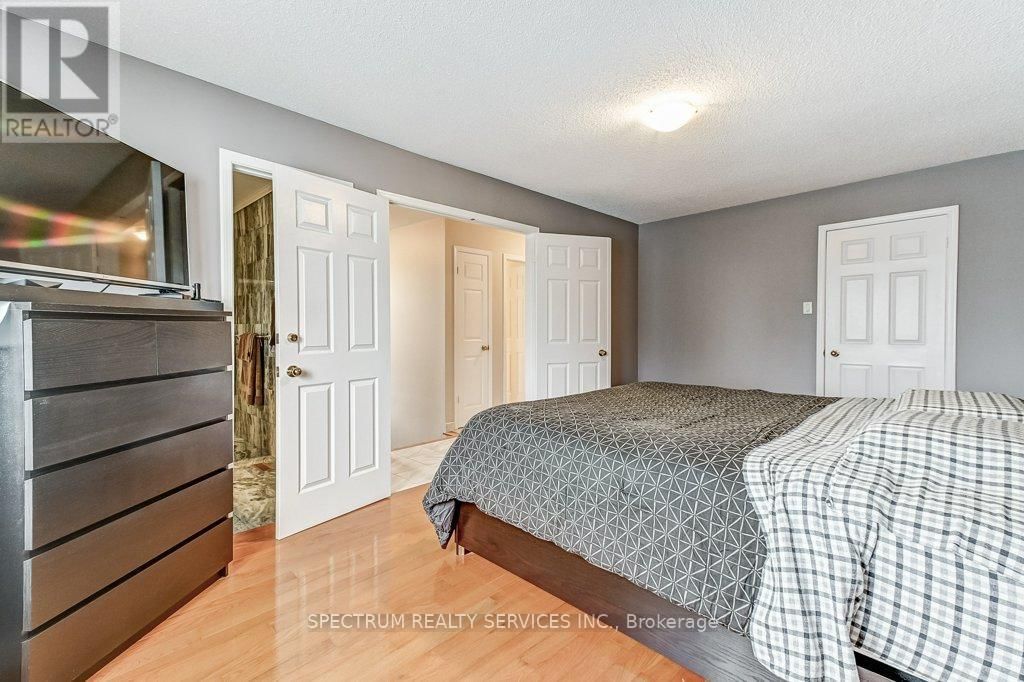 119 SILVER ARROW CRESCENT Image 21