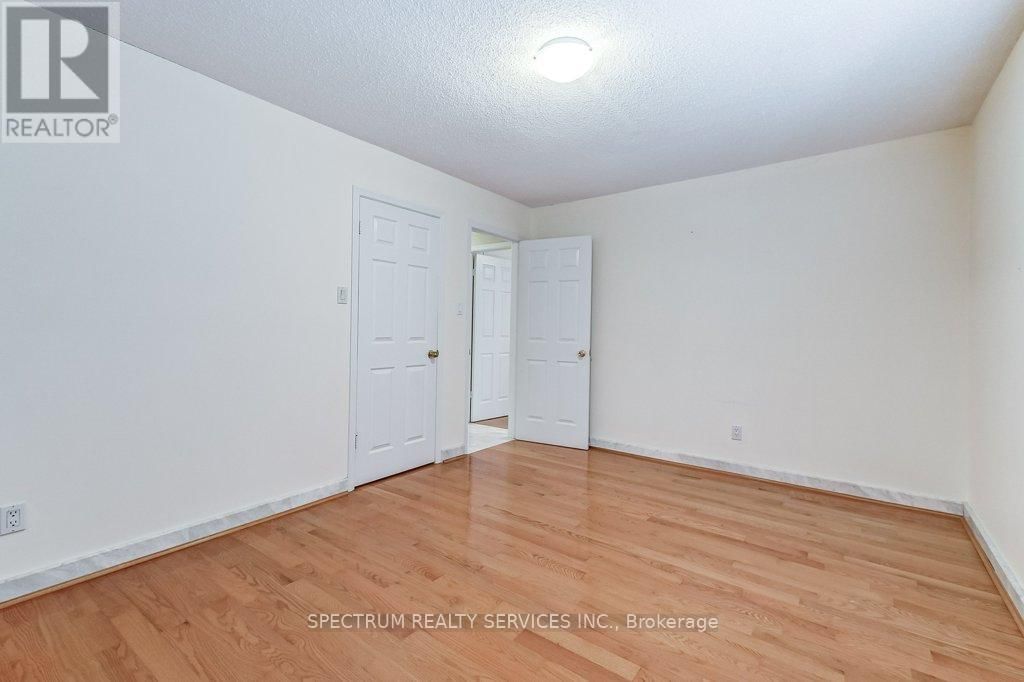 119 SILVER ARROW CRESCENT Image 24