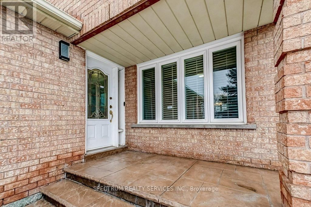 119 SILVER ARROW CRESCENT Image 3