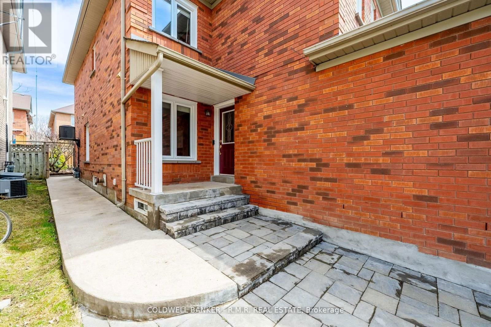 38 WIDDIFIELD AVENUE Image 4