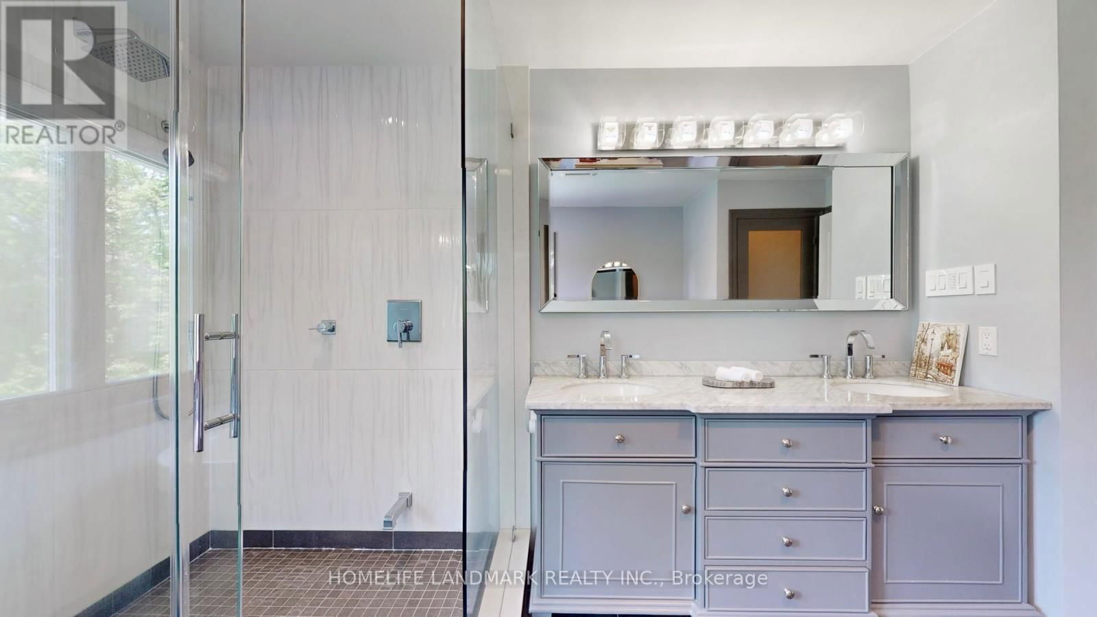 61 SHERRICK DRIVE Image 22