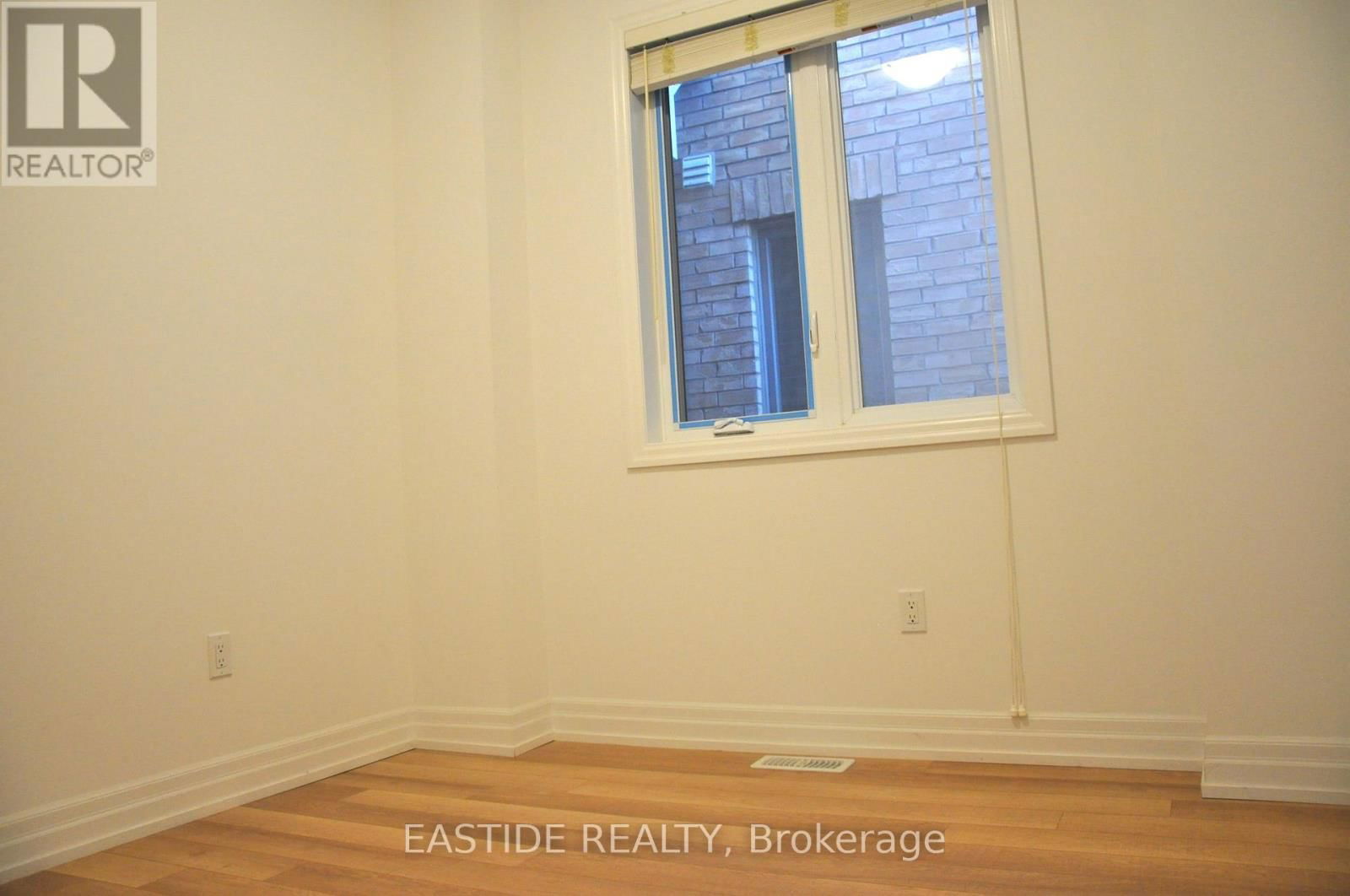 156 FRANK KELLY DRIVE Image 15