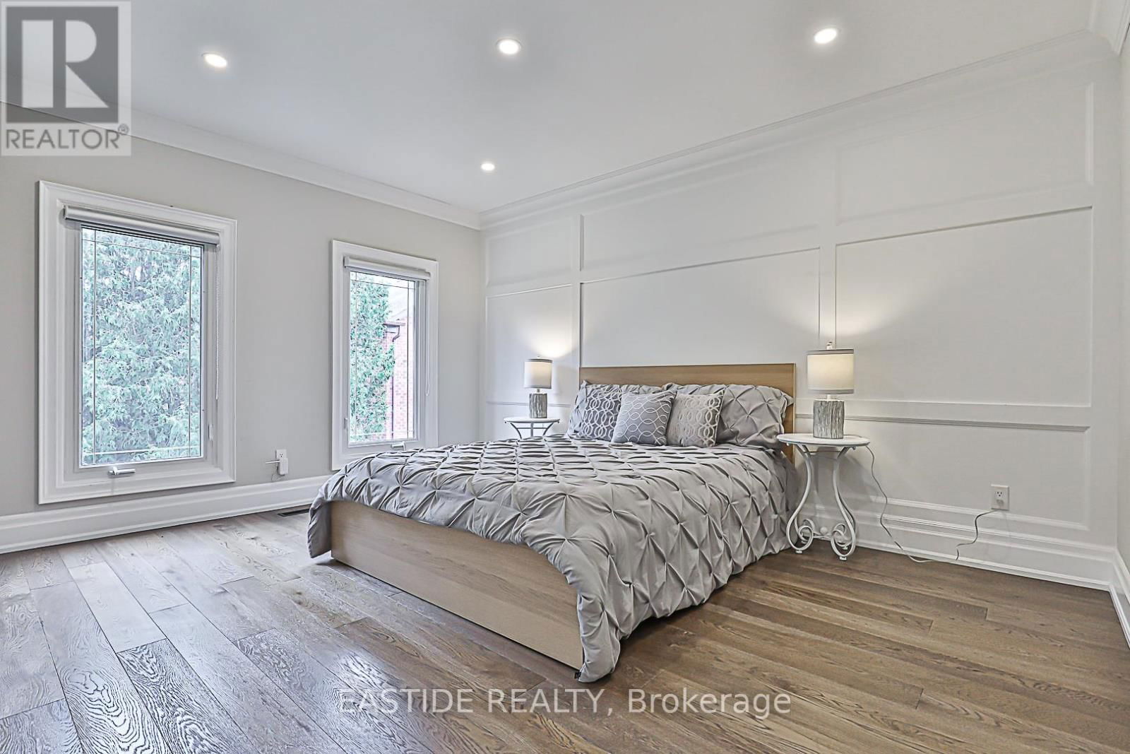 11 GATCOMBE CIRCLE Image 37