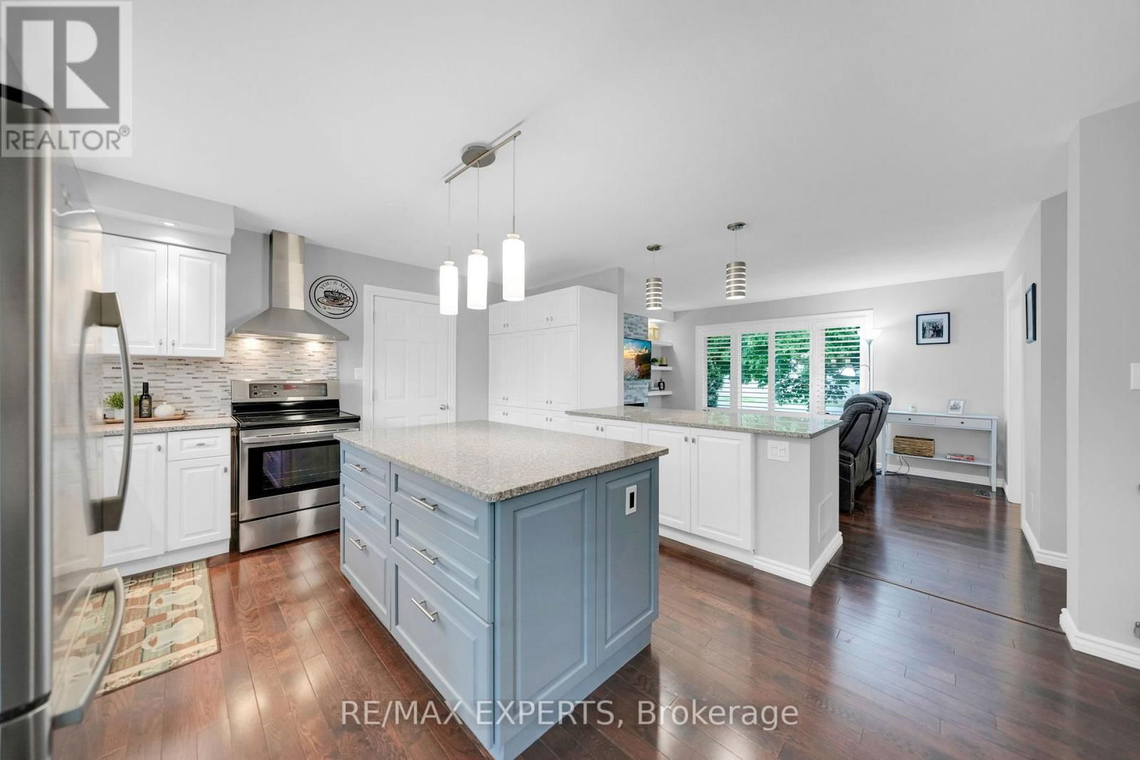 6431 11TH LINE Image 11