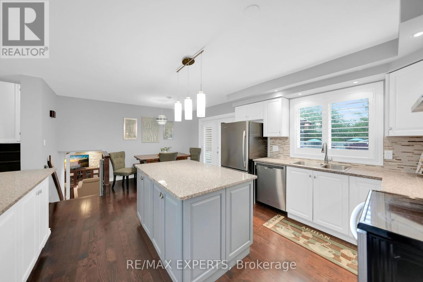 6431 11TH LINE Image 12