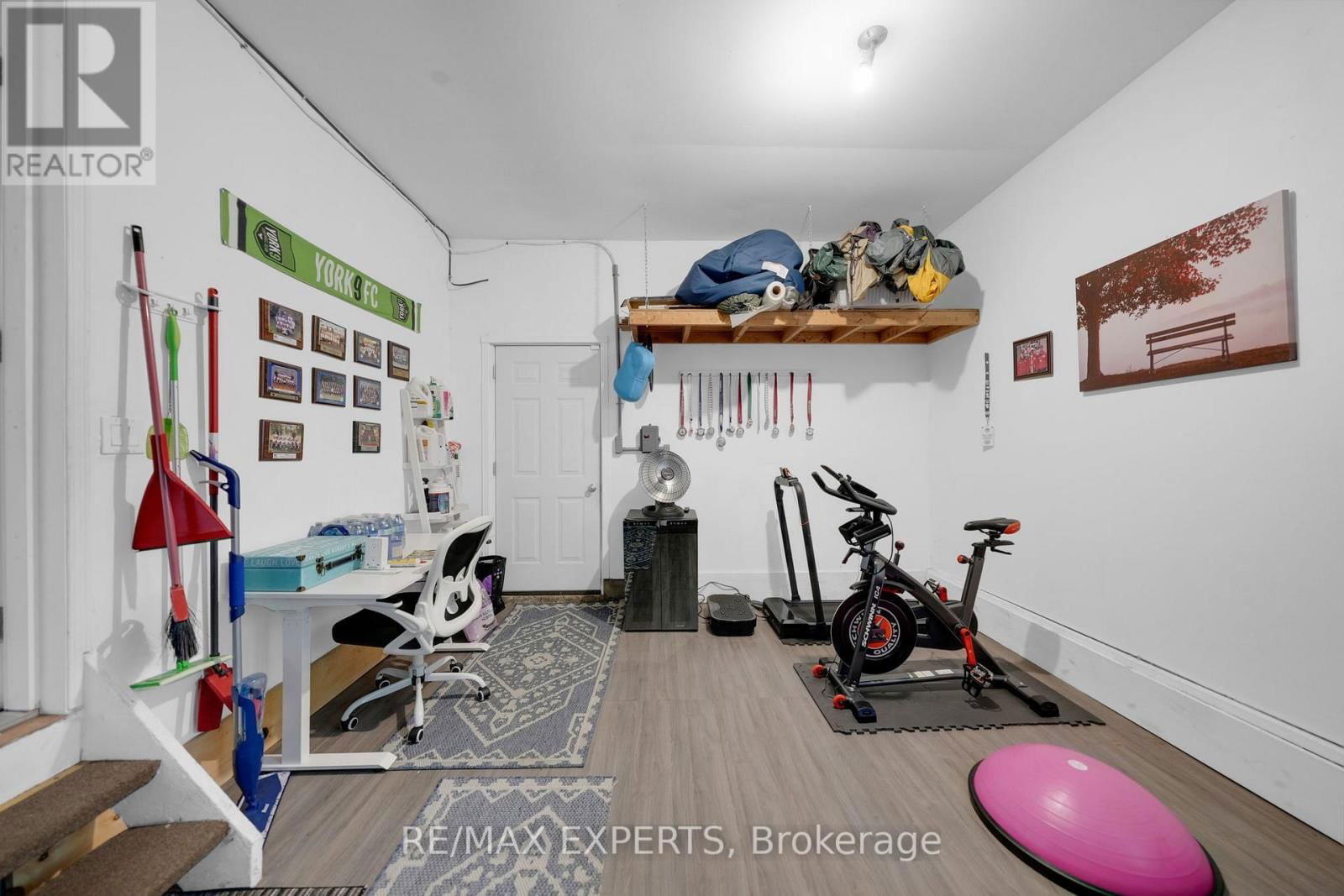 6431 11TH LINE Image 15