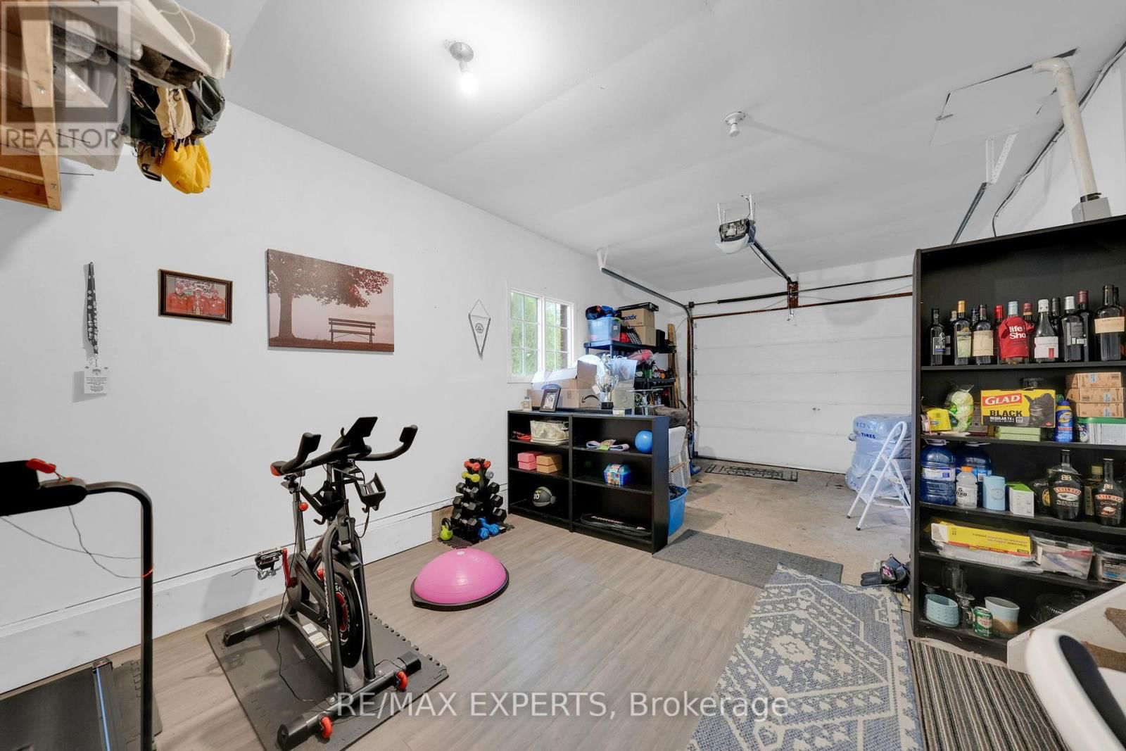 6431 11TH LINE Image 16