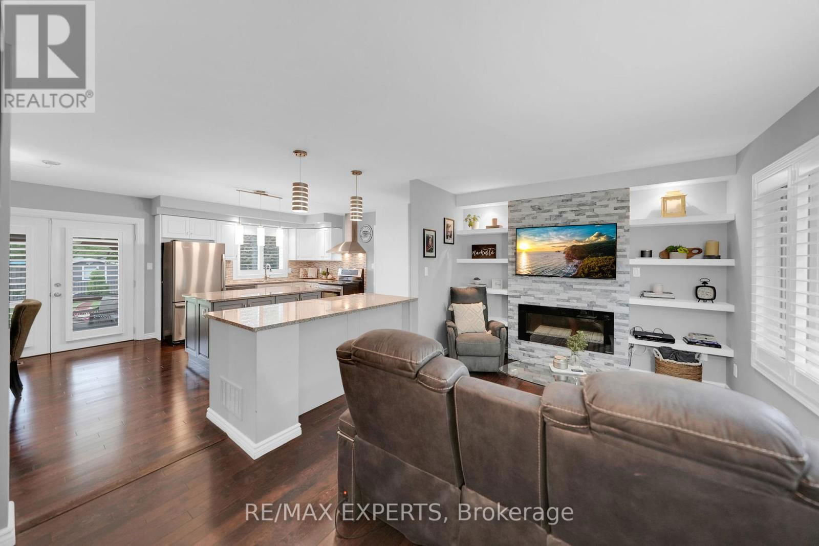 6431 11TH LINE Image 6