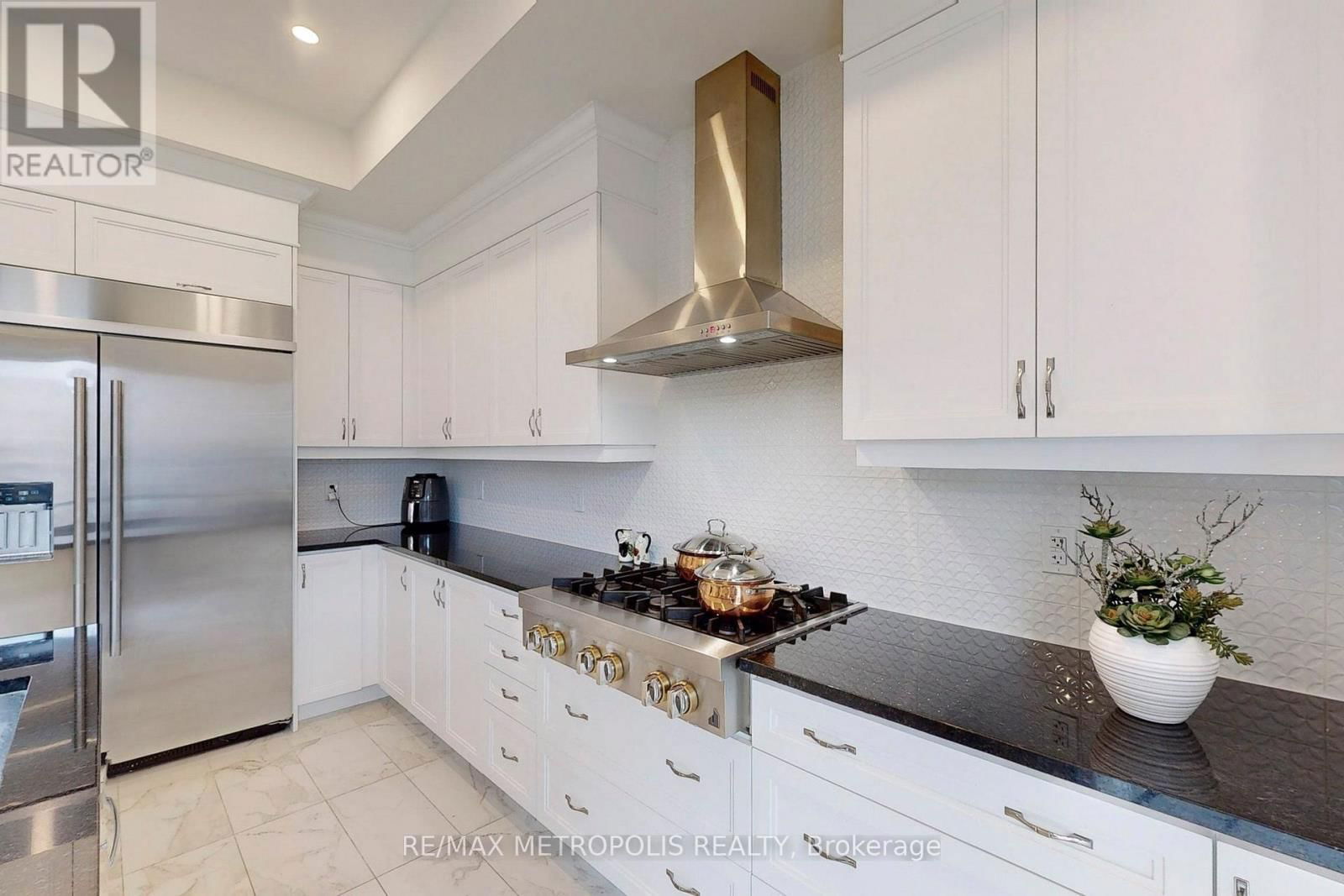 100 BALLANTYNE BOULEVARD Image 10