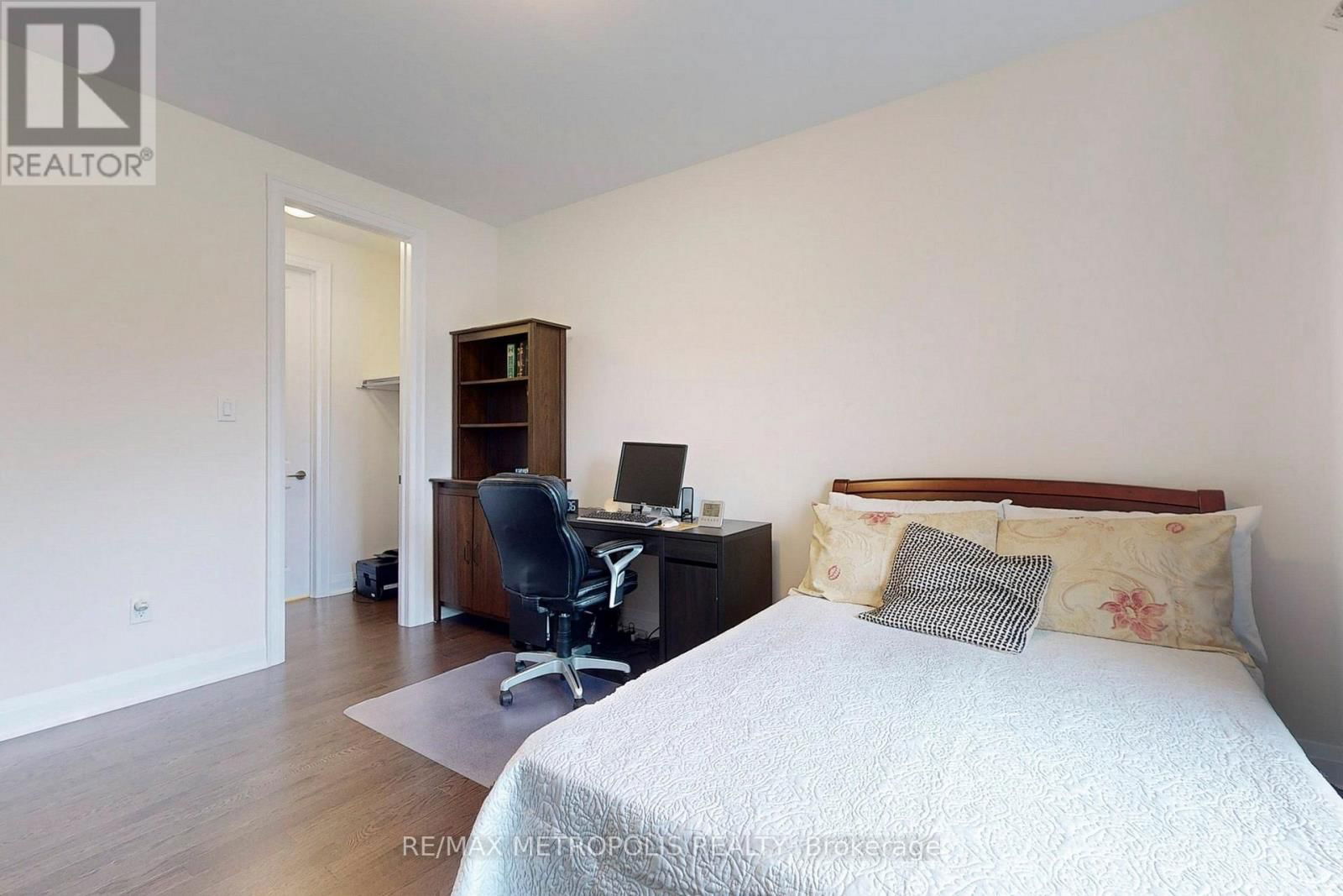 100 BALLANTYNE BOULEVARD Image 29