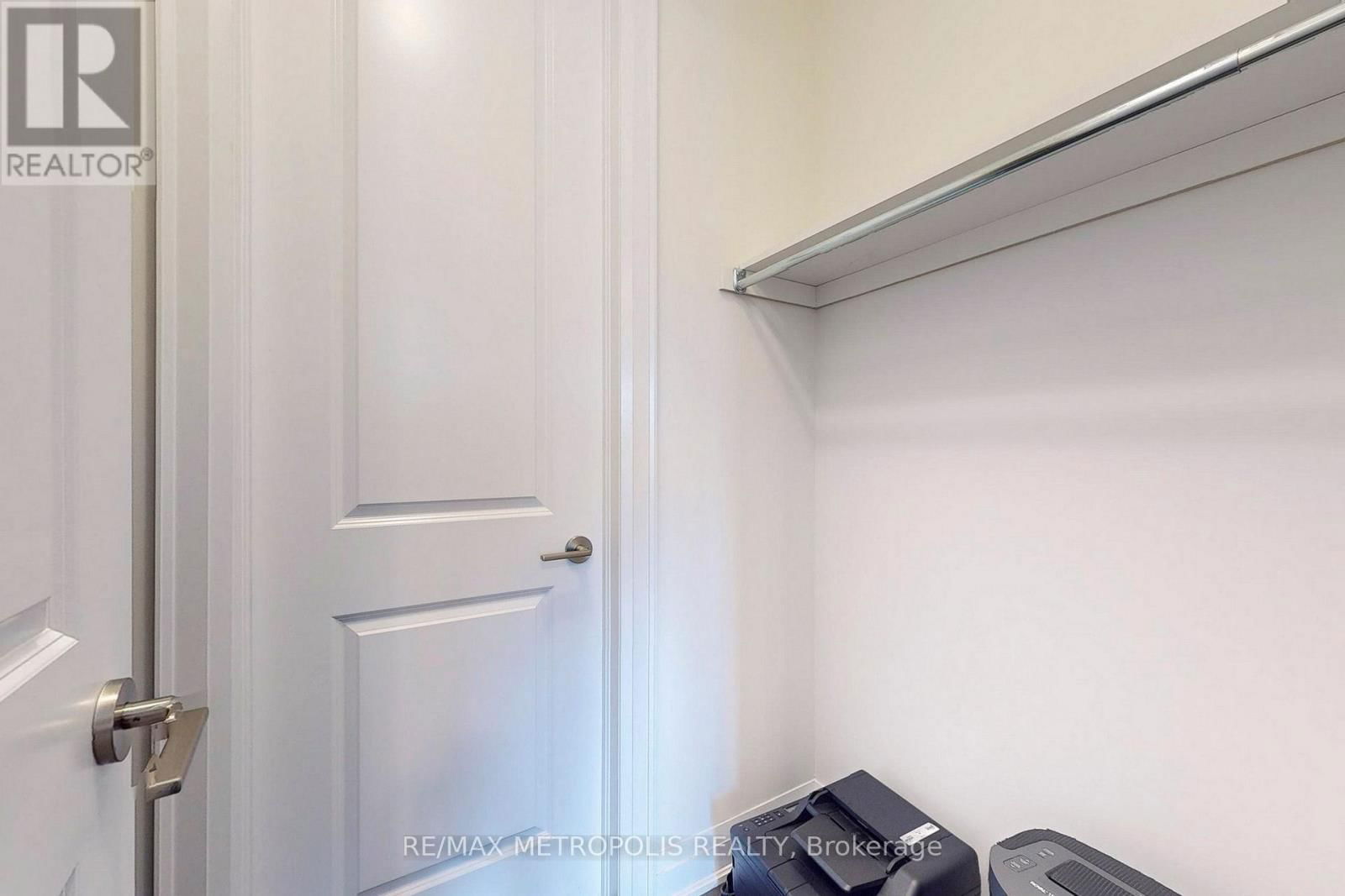 100 BALLANTYNE BOULEVARD Image 30