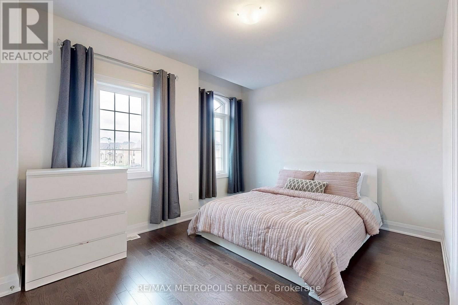 100 BALLANTYNE BOULEVARD Image 33