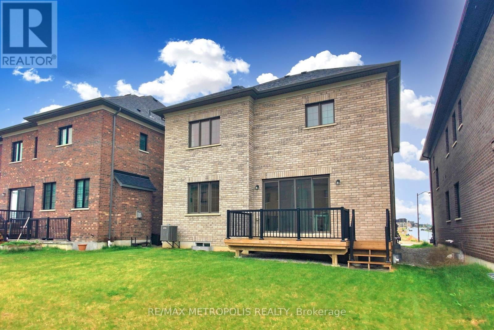 100 BALLANTYNE BOULEVARD Image 39