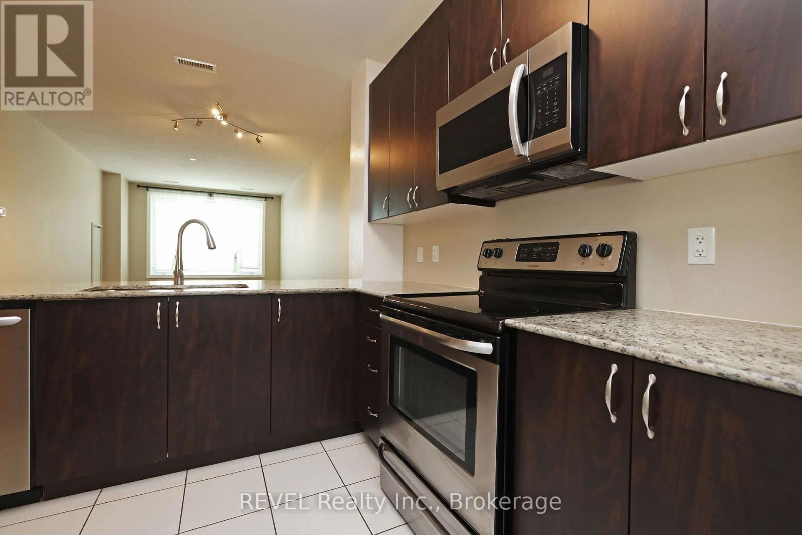 323 - 7400 MARKHAM ROAD Image 14
