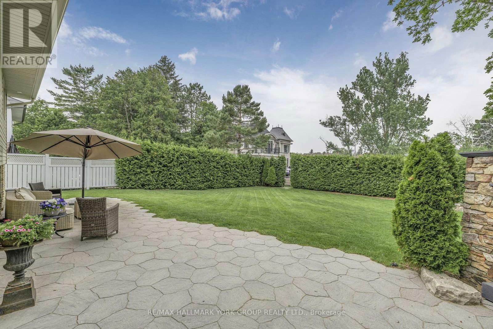 82 FAIRWAY DRIVE Image 30