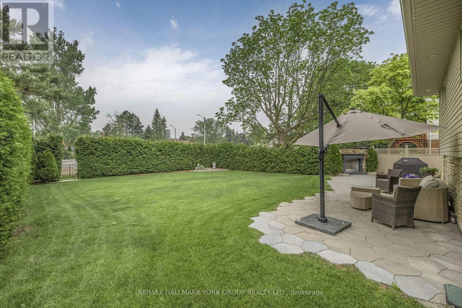 82 FAIRWAY DRIVE Image 35
