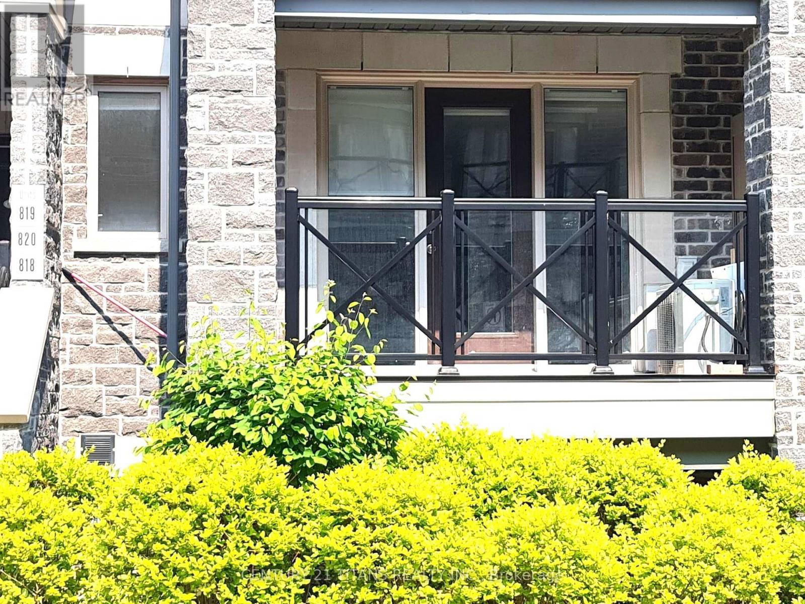 818 - 1 BLANCHE LANE Image 2