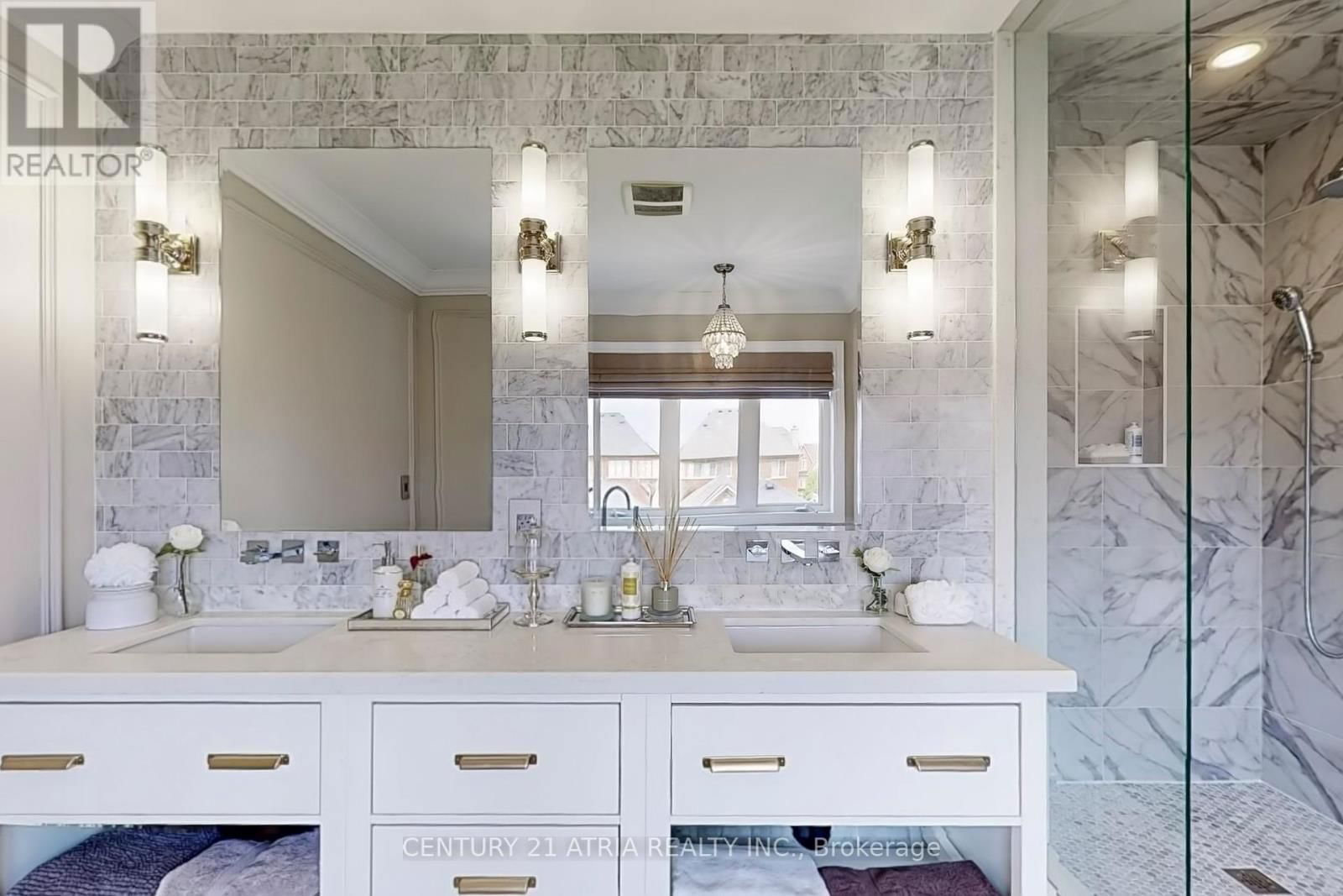 262 ANGUS GLEN BOULEVARD Image 27