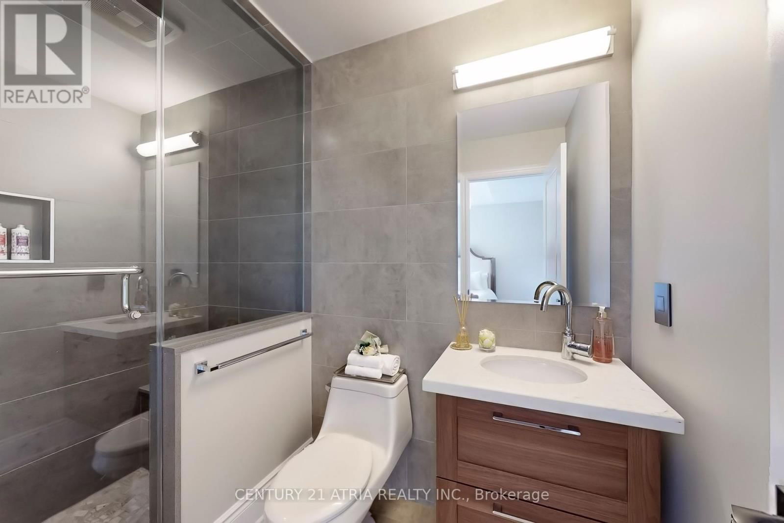 262 ANGUS GLEN BOULEVARD Image 33