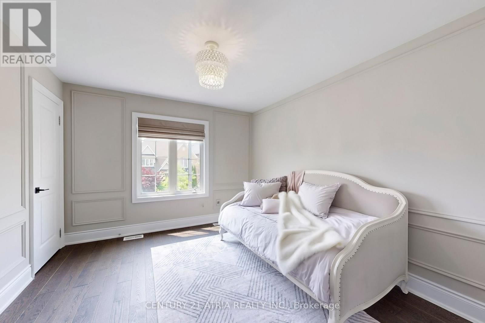 262 ANGUS GLEN BOULEVARD Image 35