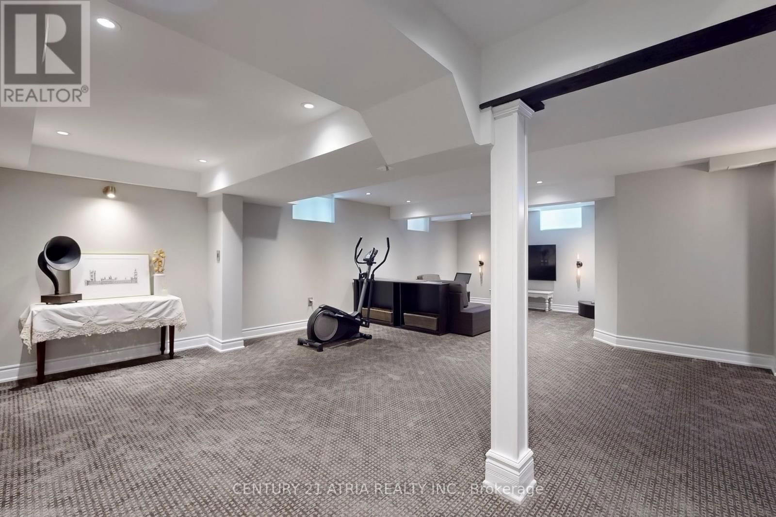 262 ANGUS GLEN BOULEVARD Image 40