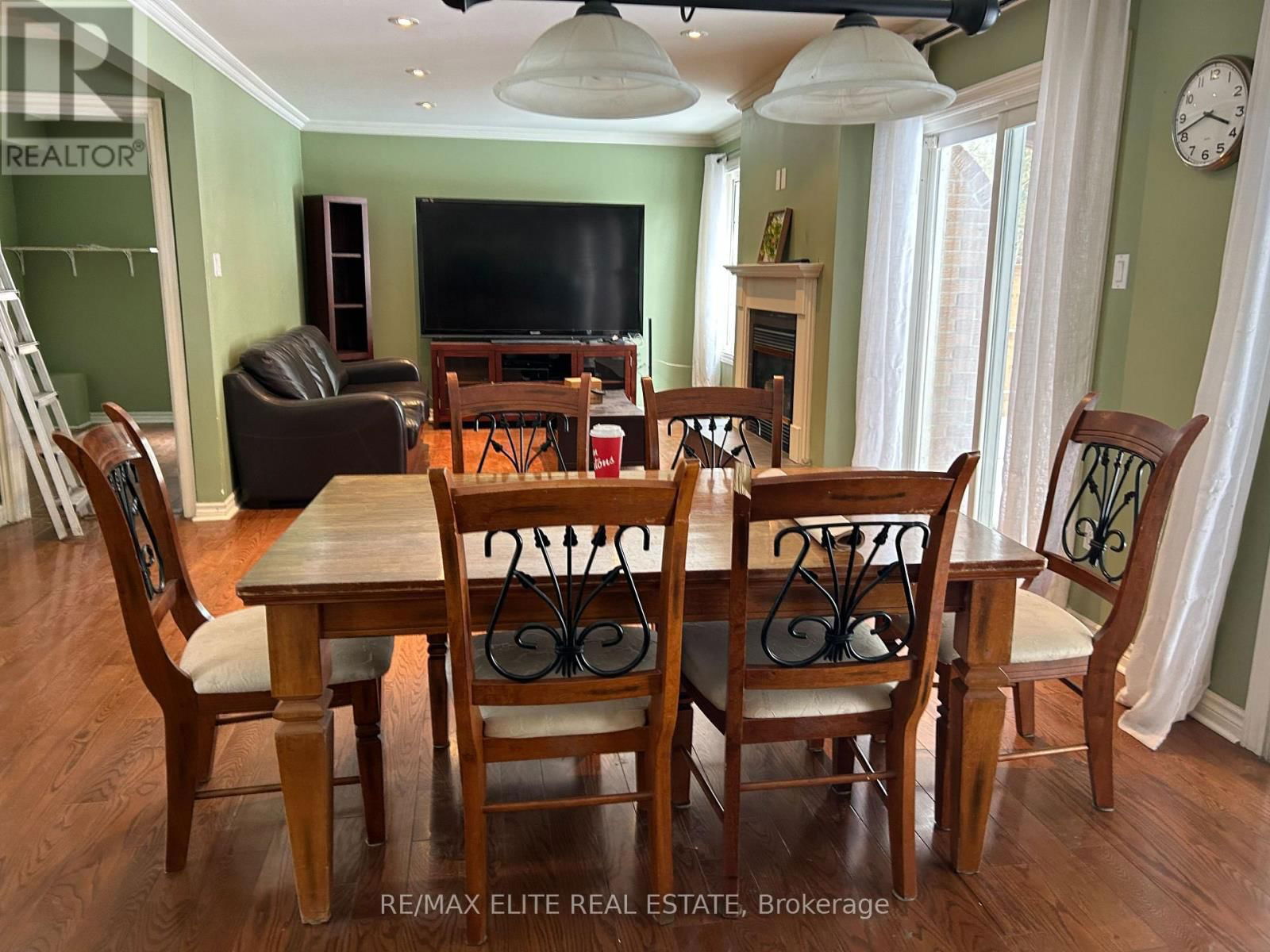 33 HAMILTON HALL DRIVE Image 4