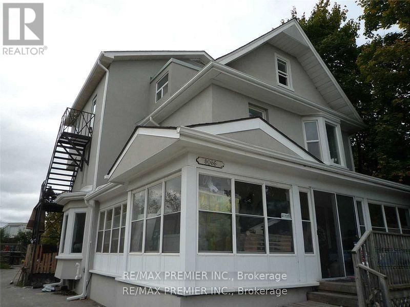 3rd Flr - 8066 KIPLING AVENUE Image 1
