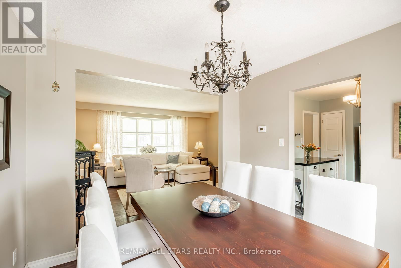 42 CLARKE STREET Image 13