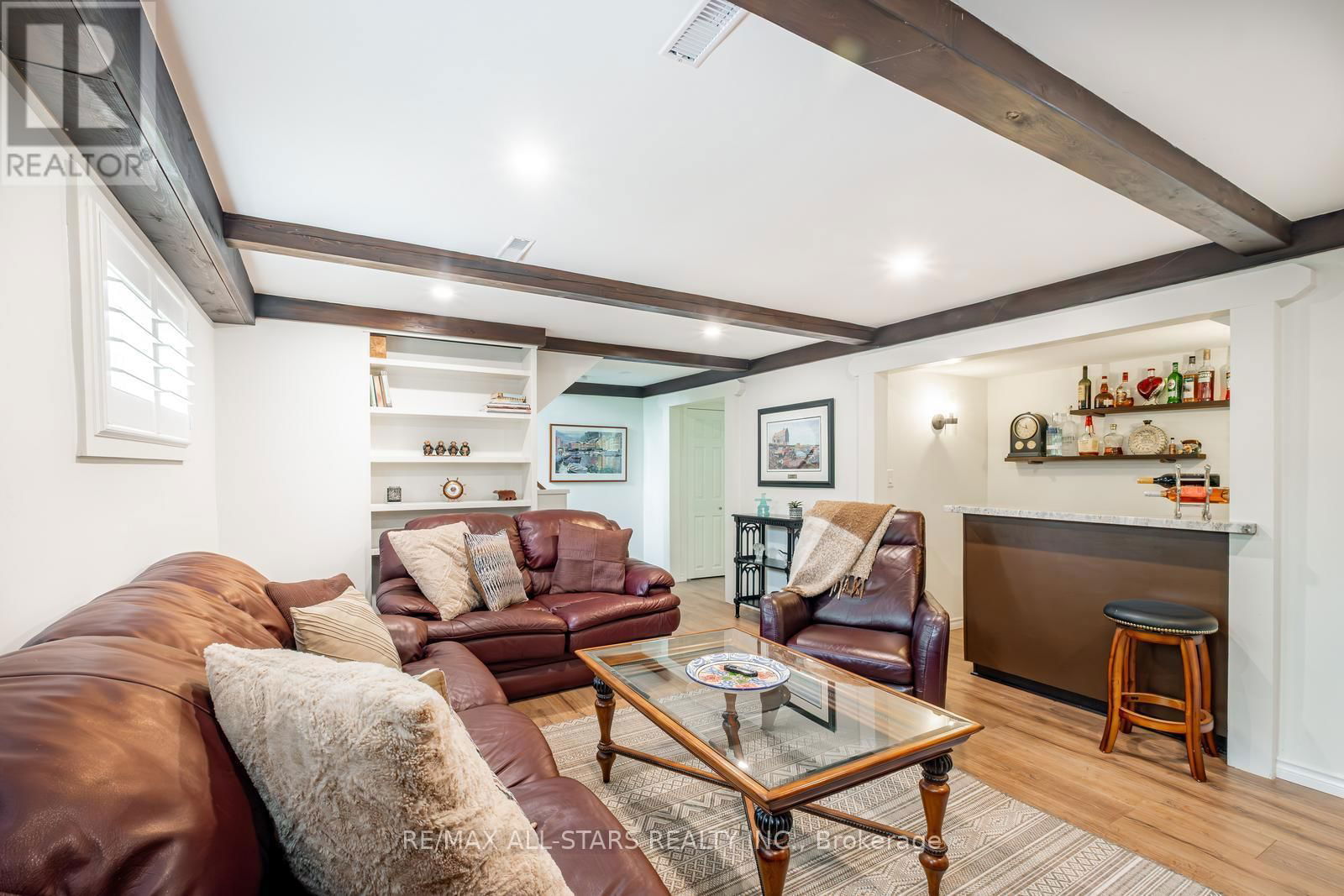 42 CLARKE STREET Image 26