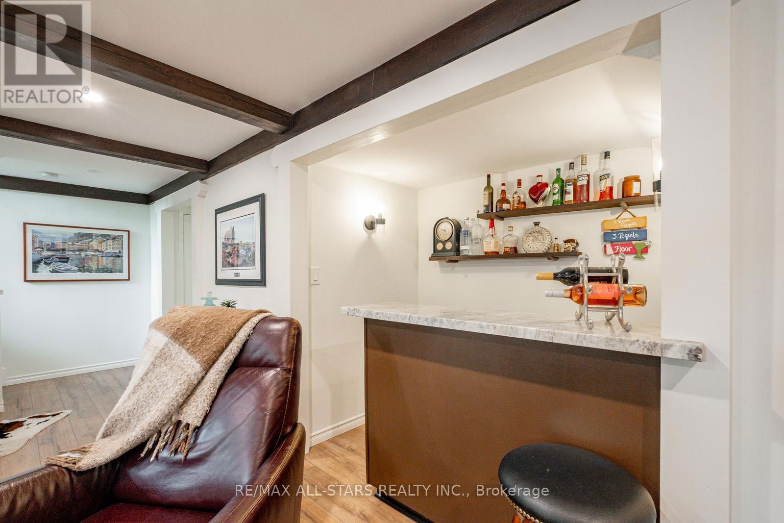 42 CLARKE STREET Image 27