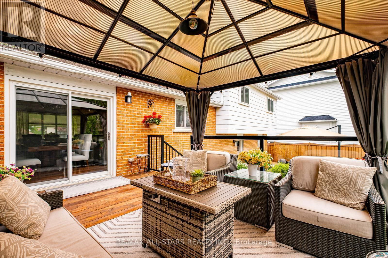 42 CLARKE STREET Image 34