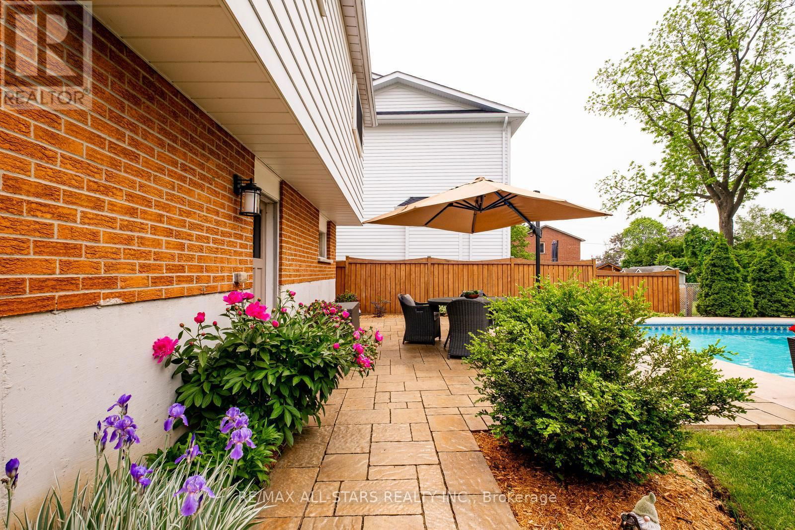 42 CLARKE STREET Image 35