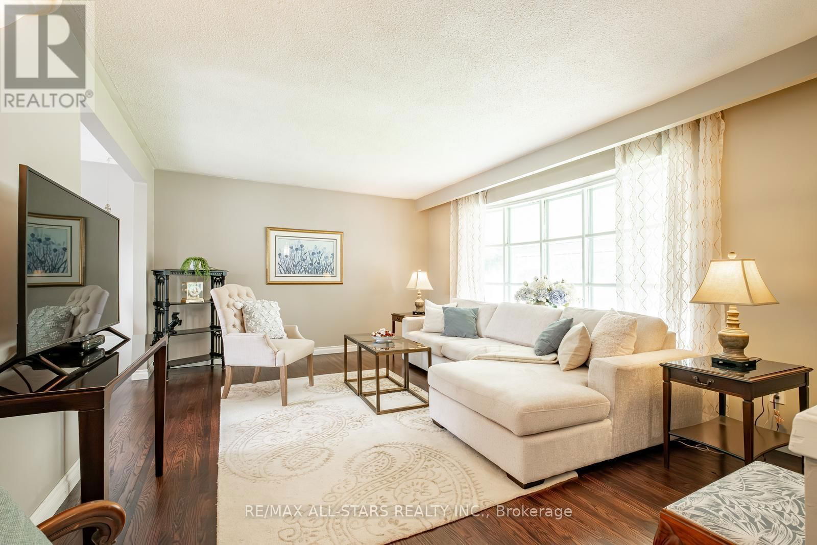 42 CLARKE STREET Image 8